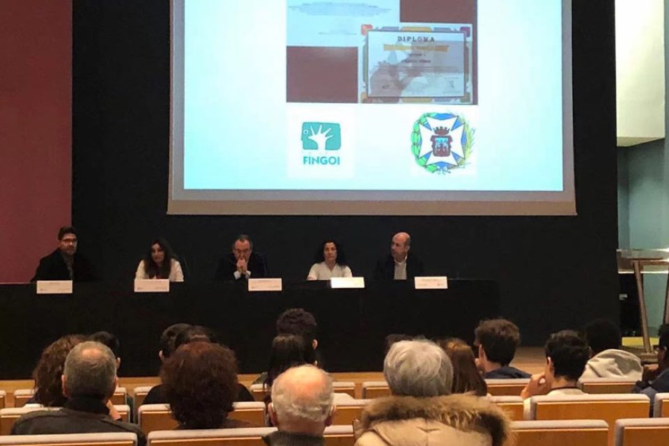 Entrega de diplomas del video "Cómete el mundo"